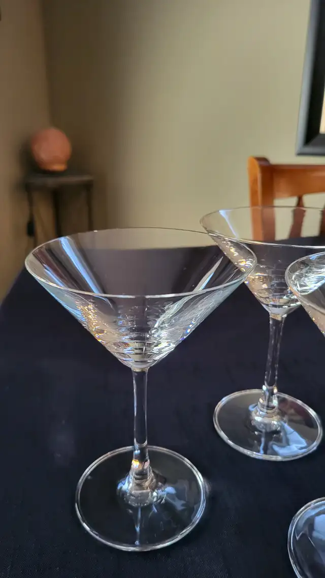 GLASSWARE