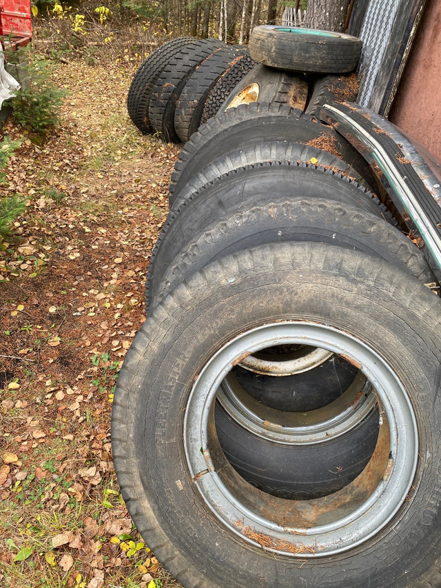 Used heavy truck tires and rims in Tires & Rims in Thunder Bay - Image 2