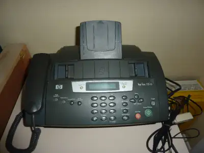 Fax HP1010. Faites-moi une offre......
