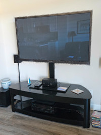 Samsung TV + stand + console