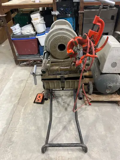 Ridgid 1822 Pipe Threader, View more