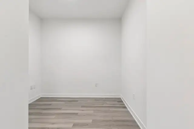 New 1 Bedroom + Den Condo Unit - For Lease (Uptown Oakville) in Long Term Rentals in Oakville / Halton Region - Image 9
