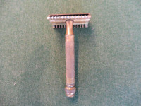 Vintage  brass razor