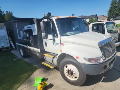 2017 Putzmeister TK 50 Only 337hrs on it recently did all the services 2000 International 4400 DT 46...