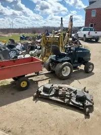 craftsman lawn tractor and dump trailer