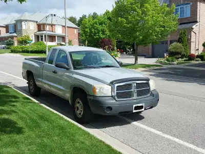 2007 Dodge Dakota Great running Truck. 3.7L V6 Engine 297,000 kms. Motor and transmission in good co...