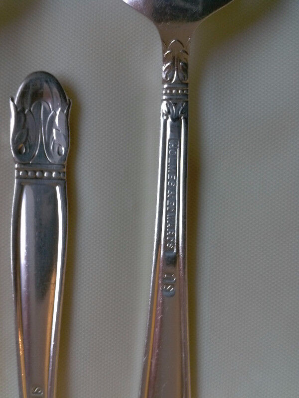 1938 HOLMES & EDWARDS " Danish Princess "Silverplate 8 Teaspoons in Arts & Collectibles in London - Image 3