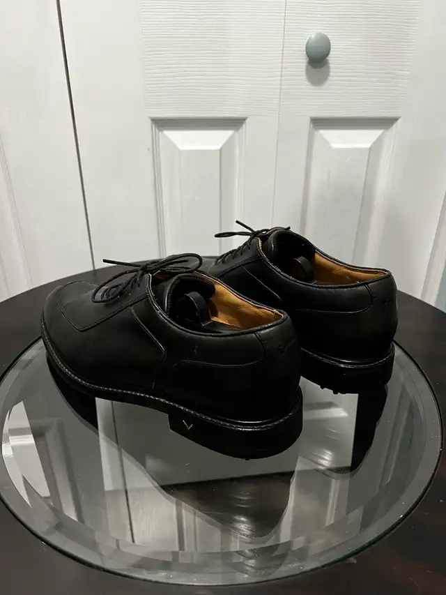 Callaway Tour Men's Sz 9 Lace Up Black Leather Golf Shoes in Men's Shoes in Cape Breton - Image 6
