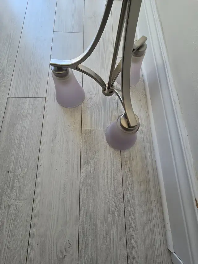 Celling light586460844650680323