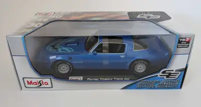 Maisto 1977 Pontiac Firebird Trans Am 1/18 - NIB, View more