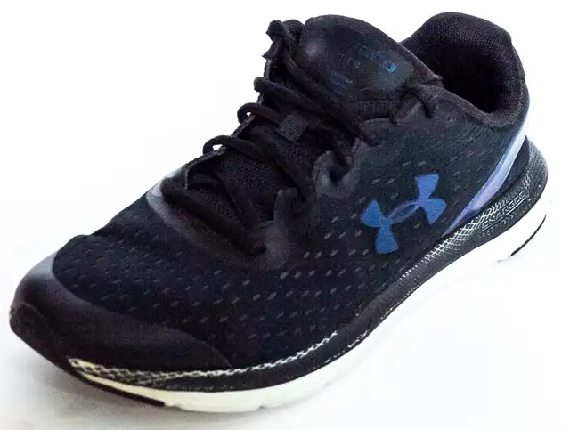 Under Armour Charged Impulse Black – Size 5Y in Kids & Youth in Kitchener / Waterloo - Image 8