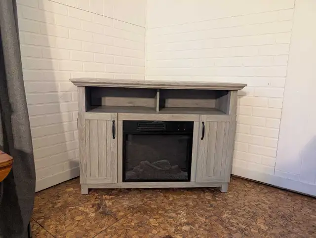 Electric fireplace 