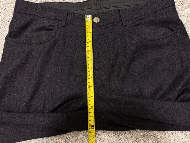 Canali Pants Impeccable 100% Wool 5-Pocket Pants Mens (~35x27) in Men's in Calgary - Image 11