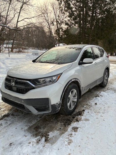 Excellent condition, 12,000km full warranty remaining, new Michelin tires, all service records, no a...