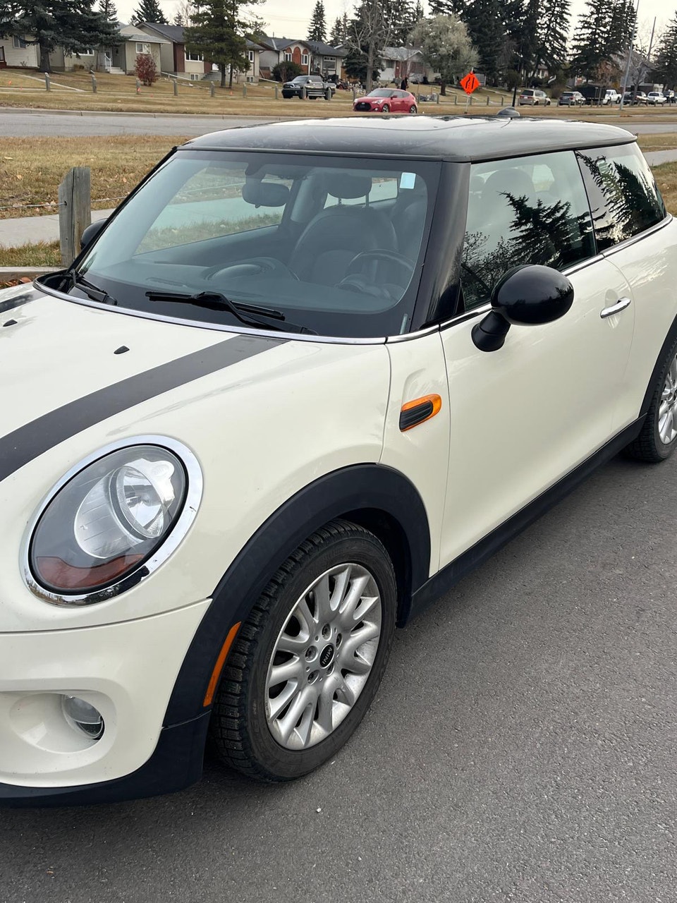 2016 White Mini Cooper Hard Top | Cars & Trucks | Calgary | Free local ...