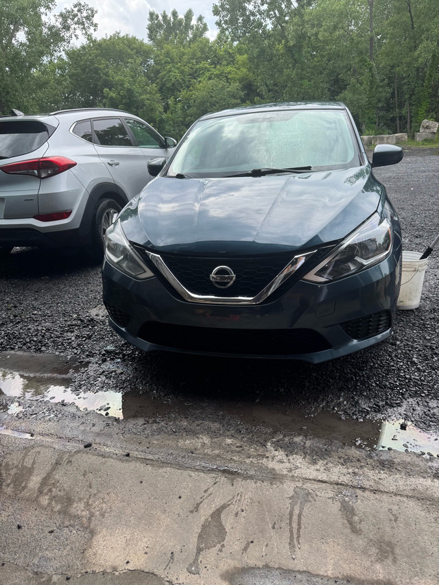 nissan sentra sv dans Autos et camions  à Longueuil/Rive Sud