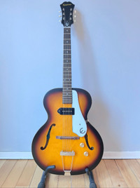 Epiphone E422T Inspired by '66 Century Antiqued Sunburst