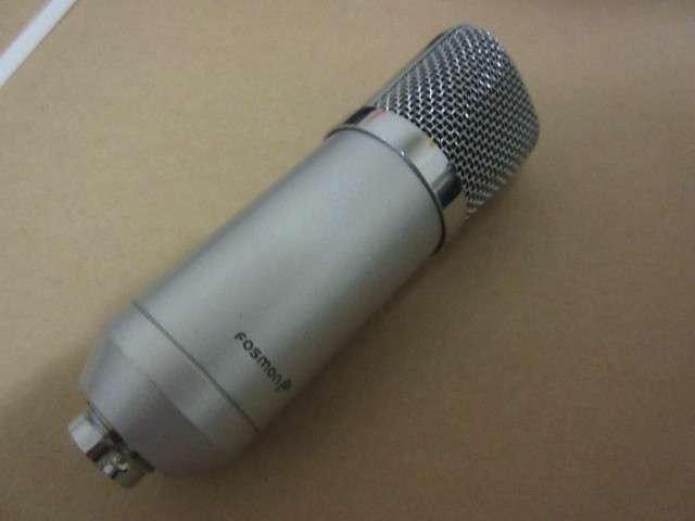 Fosmon Cardioid Condenser Microphone in Pro Audio & Recording Equipment in Mississauga / Peel Region - Image 2