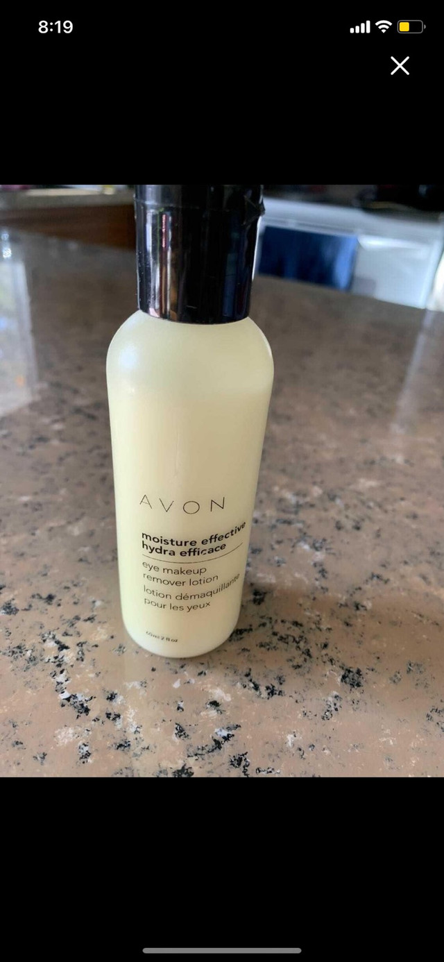 AVON - Eye Makeup Remover in Health & Special Needs in Regina