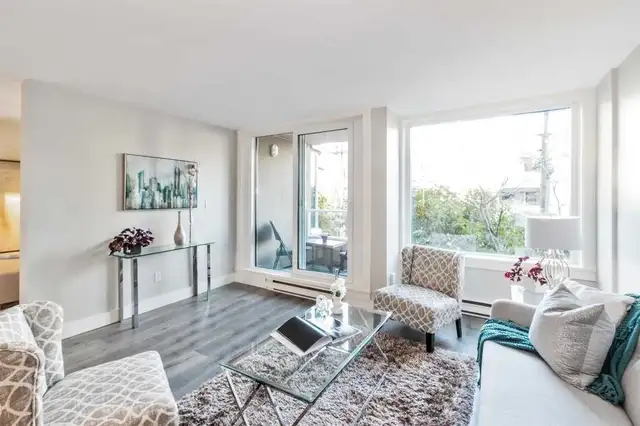 Large 2 bdrm 2 bath unfurnished near Stanley Park in Long Term Rentals in Downtown-West End - Image 3