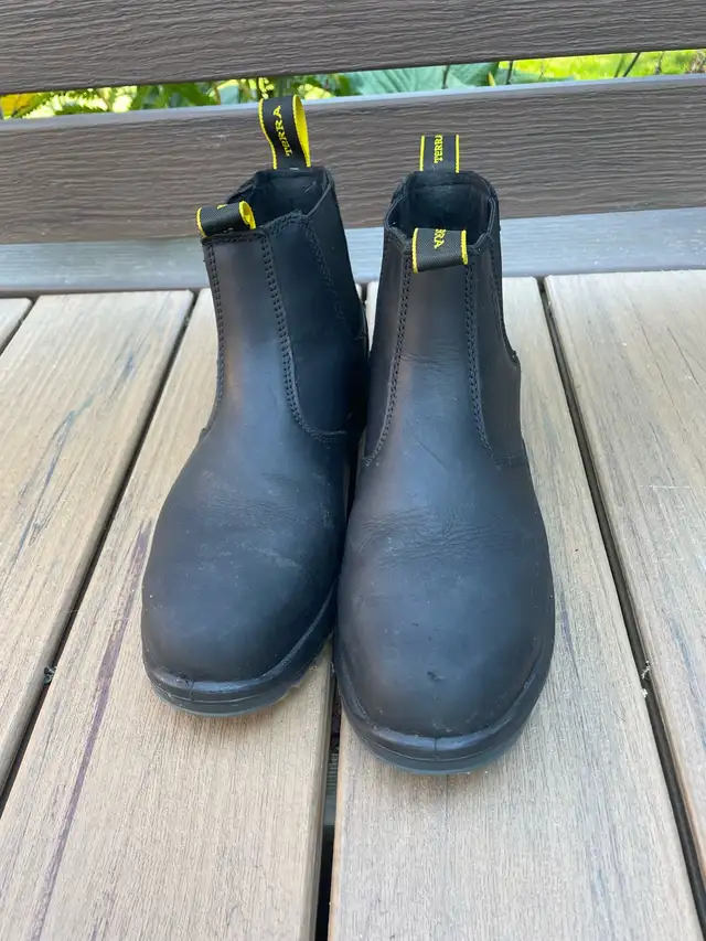 Terra Murphy Unisex 6" Composite Toe Slip On Work size 38 in Men's Shoes in Oakville / Halton Region - Image 3