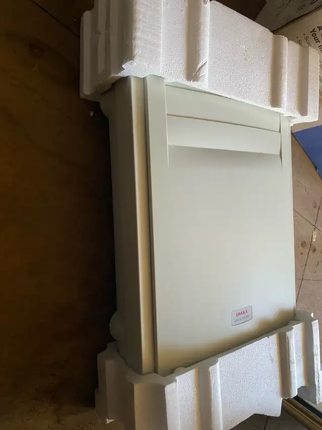 NEW OLD STOCK – UMAX Astra 1600U USB Flatbed Scanner in Printers, Scanners & Fax in Edmonton - Image 3