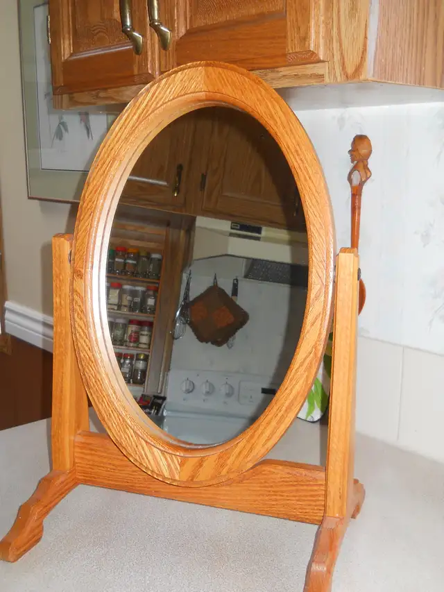 UNIQUE SOLID OAK DRESSING TABLE MIRROR - Photo 2