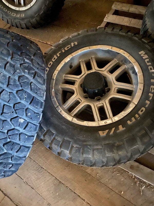 Chevrolet GMC Std 6 bolt rims and tires Tires & Rims Barrie Kijiji