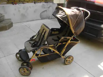 FOLDING STROLLER FOR TWO, View more