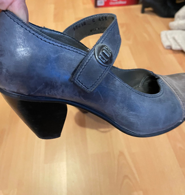 Soulier dame dans Femmes - Chaussures  à Drummondville - Image 2
