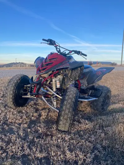 I’ve got this 2007 raptor 700r for sale, she rips and runs great but the plastics are a little rough...