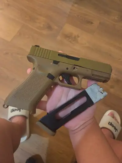 Umarex Glock 19X CO2 Pistol + 1500 BBs - $220, View more