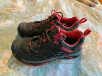 Keen 7.5 Waterproof Hiking Boots