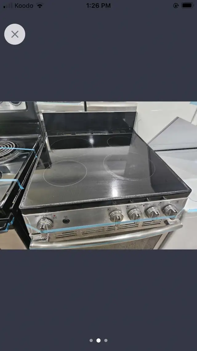 GE 24 inch w apartment size electric stove range oven  in Stoves, Ovens & Ranges in Mississauga / Peel Region - Image 2