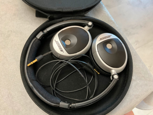 Bose over the ear wired headphones in Headphones in Regina