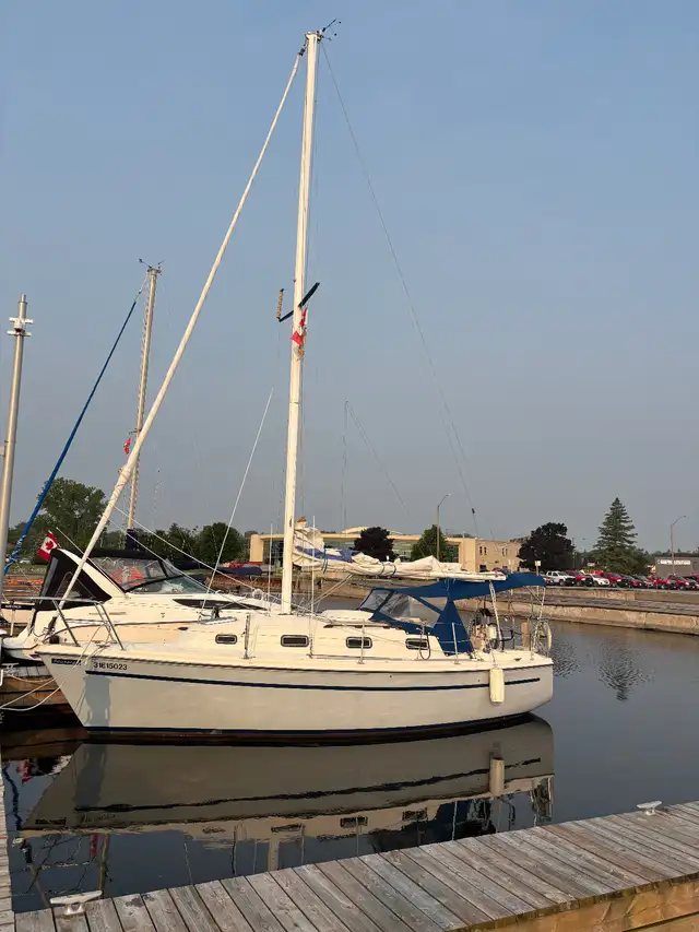 Sail Boat Sirius 28 17,700  Cobourg in Sailboats in Oshawa / Durham Region - Image 2