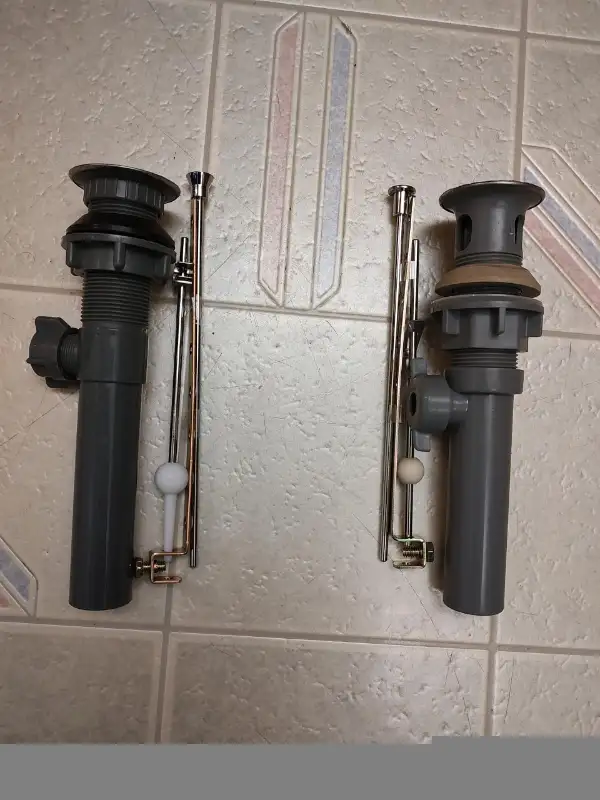 Brand New Lever Pop-Up Drain Assembly For Bathroom Sink in Plumbing, Sinks, Toilets & Showers in Calgary - Image 3