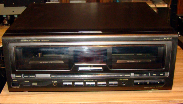 Technics SL MC400 Compact 110 disc changer, new belts in Stereo Systems & Home Theatre in Oakville / Halton Region