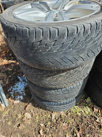 Tesla OEM wheel + winter tire 245 45 19