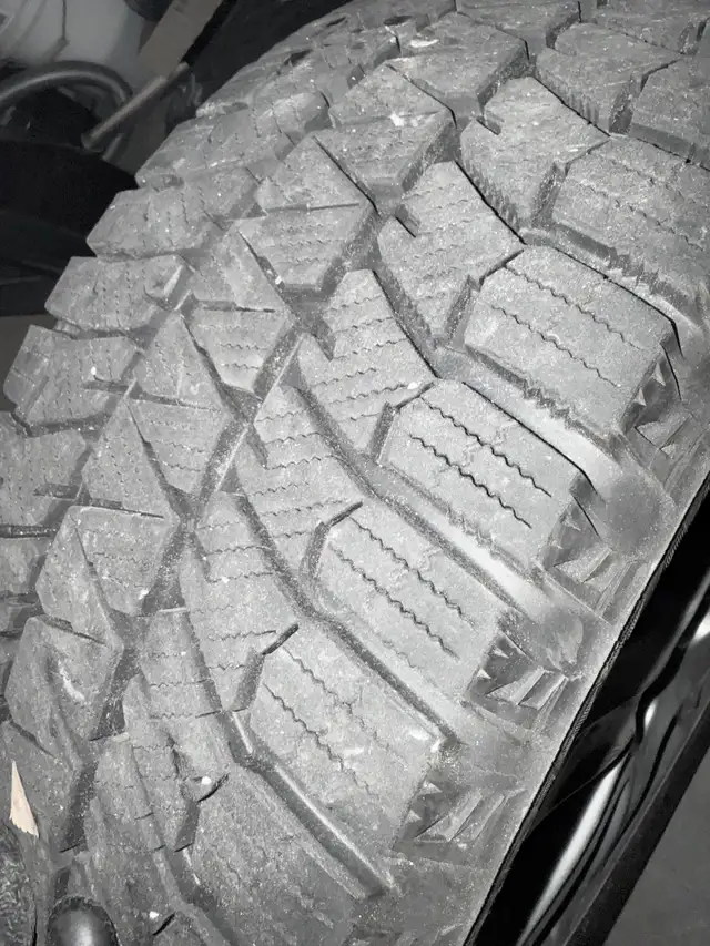 225/50 R17 Bridgestone Blizzak Winter Tires on Acura Tsx Rims in Cars & Trucks in Mississauga / Peel Region - Image 6