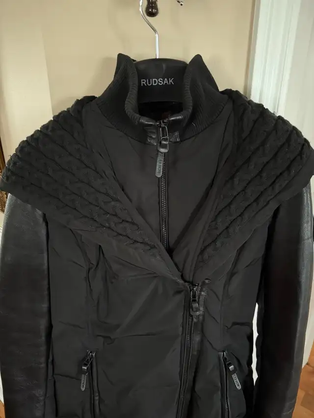 Rudsak Winter Jacket in Women's - Tops & Outerwear in Laval / North Shore - Image 5