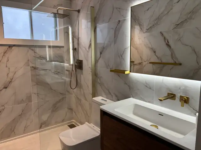  RESIDENTIAL RENOVATION 586457807691468803