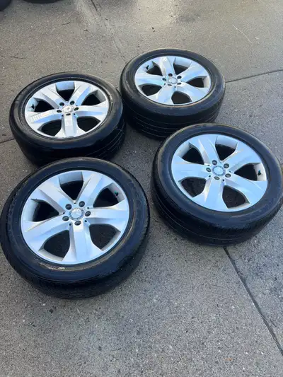 4 x 19.8 inch alloy wheels from Mercedes Benz ML 320 SUV
