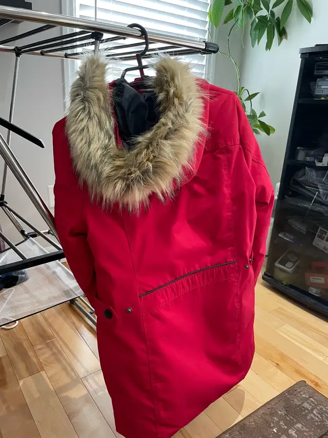 Woman’s Winter Jacket *Brand New* in Women's - Tops & Outerwear in Kitchener / Waterloo - Image 2