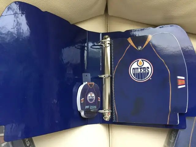Oilers binders and extras $9 each63749433898755122