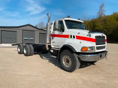 3306 Mechanical Cat Engine, Super 10Spd Transmission, 20000lns Front Axle, 46000lbs Rear Axles With...