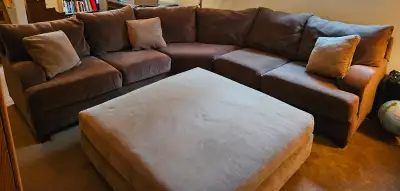 Sectional $750. Delivery Available, View more