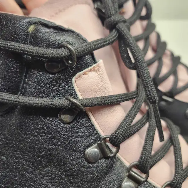 MONTELLIANA All Leather Women’s Combat Boots in Women's - Shoes in Oakville / Halton Region - Image 9