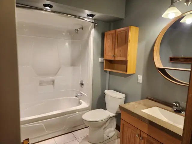 Sharing room for female *Near Sault College* in Room Rentals & Roommates in Sault Ste. Marie - Image 7