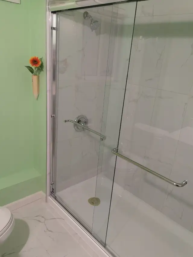 Big room in Brentwood close to downtown (Brentwood) in Room Rentals & Roommates in Burnaby/New Westminster - Image 5